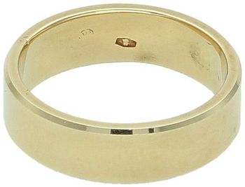 Obrączka ślubna z frezowanymi brzegami, 5 mm – Żółte Złoto 585.jpg